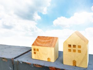 どうなる土地問題?相続した土地を放棄できる制度が創設。売れない貸せない不動産の処分方法も解説!写真